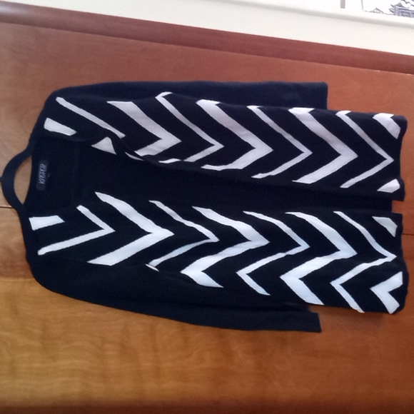 EUC Kasper Wool Bend Cheveron Cardigan Size Medium - Picture 7 of 7